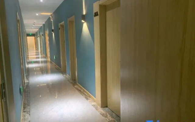 Meet· CC Hotel
