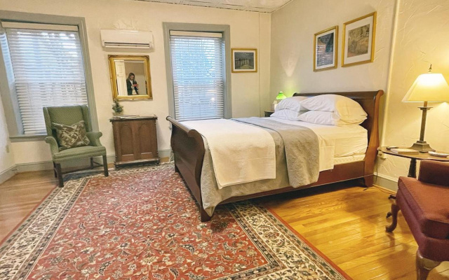 James Buchanan Hotel, Trademark Collection By Wyndham