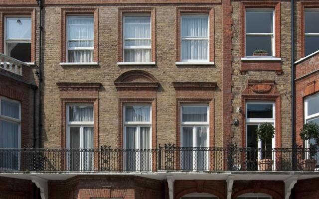 Astons Apartments