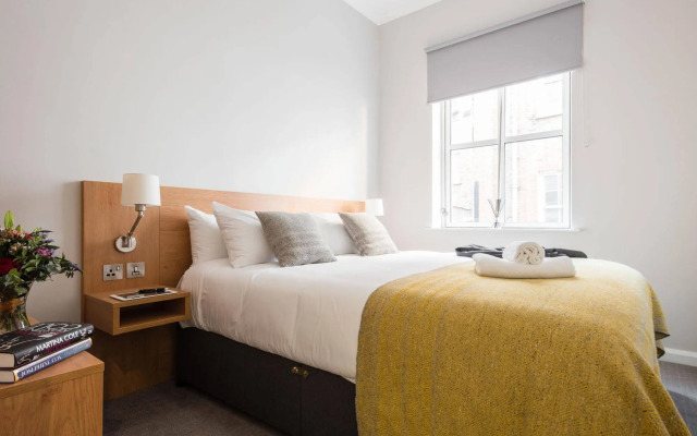 PREMIER SUITES Reading
