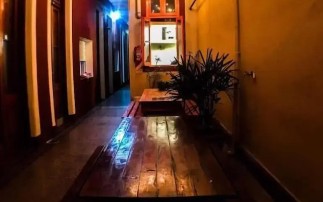 Hostelmo Hotel & Hostel