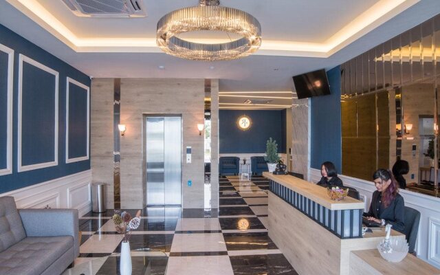 Redpine Boutique Hotel