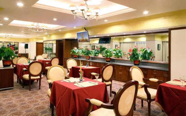 Donsen Hotel