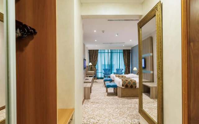 Sapphire Plaza Hotel