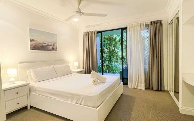 Wentworth Trinity Links