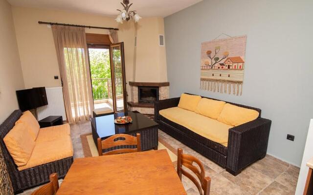 Ξενώνας Μενελαΐς - Menelais Apartments