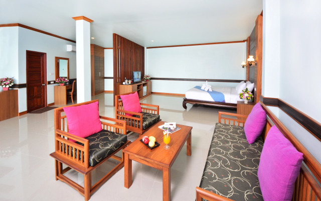 Haad Yao Bayview Resort & Spa