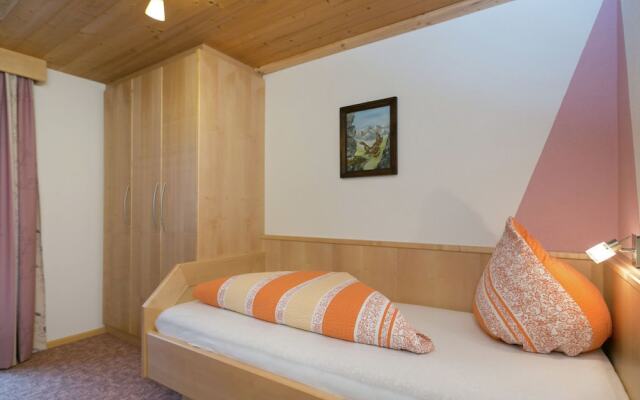 Splendid Apartment in Aschau im Zillertal With Garden