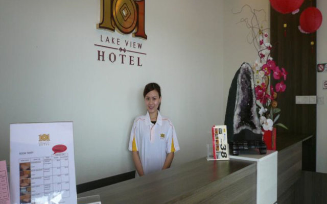 101 Lake View Hotel Puchong