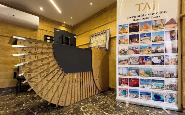 Taj pyramids view inn