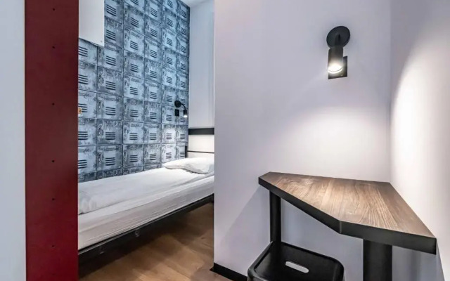 Vola Hostel