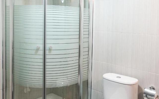 luxury apartment 65m2 downtown