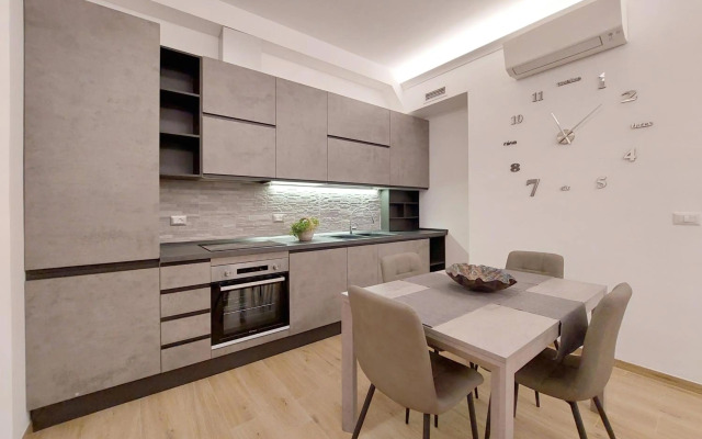 Aventino Contemporary Apartment