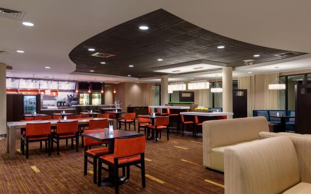 Sonesta Essential Junction City