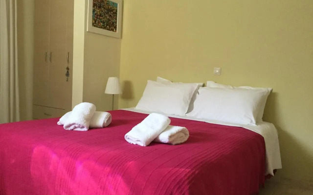 Seafront apartment ΙΙ in Kiveri, near Nafplion.