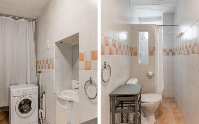 Alluring Apartment in Bize Minervois with Private Terrace