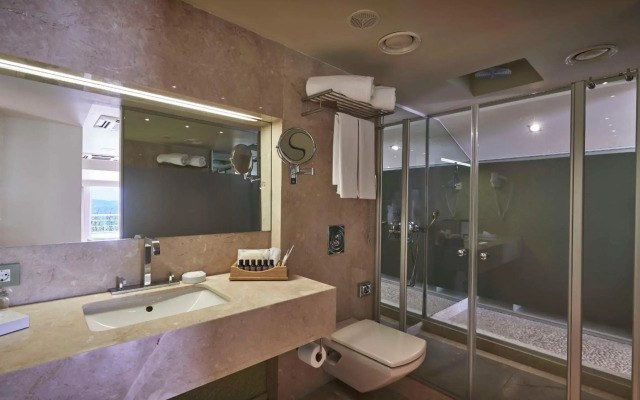 Richmond Nua Wellness -Spa - Adults Only