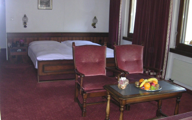 Hotel Astoria – Guest Rooms – Zermatt