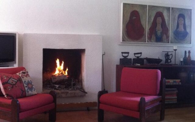 Darina Guest house