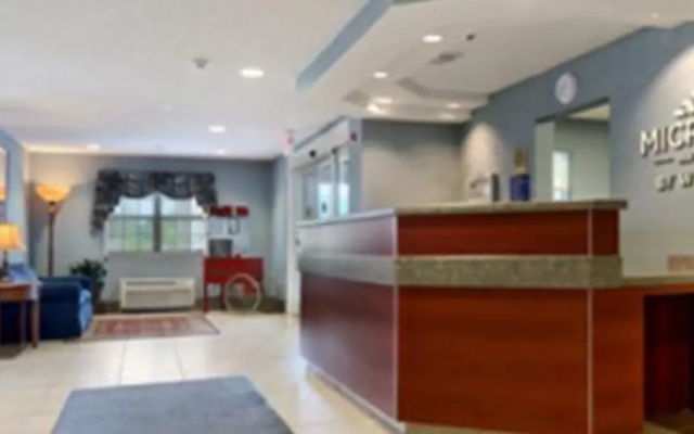 Microtel Inn & Suites Gardendale