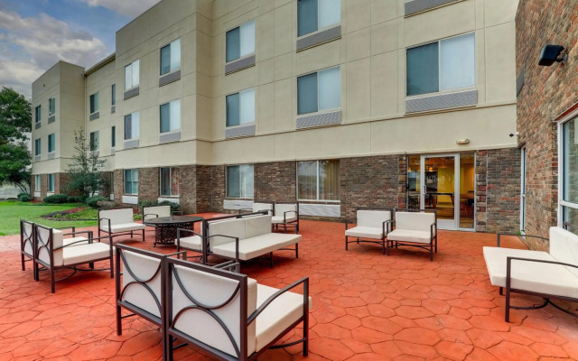 Fairfield Inn & Suites Dallas Las Colinas