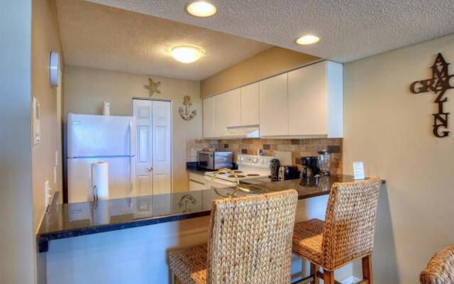 C 203 Dunes of Panama