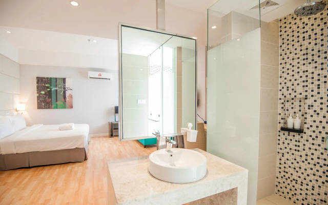 D'Majestic Place by Widebed