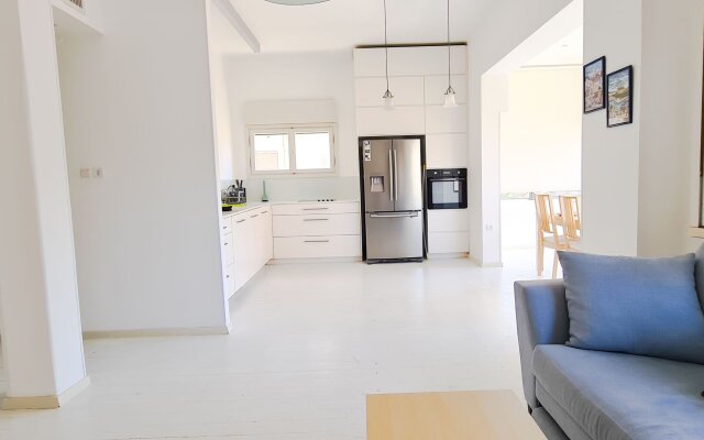 Apartment Jolie, 1BR, Tel Aviv, Lev Hair, Engel St, #TL7
