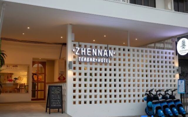 Zhennan Teabar Hotel