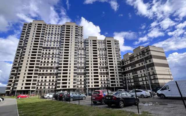 Apartments on Rusanovskaya street