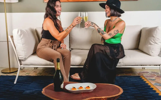 Romeo Gay Hotel