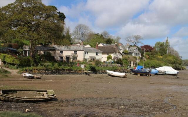 Fal River Cottage