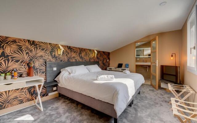 Hôtel Autonome Une Chambre en Ville