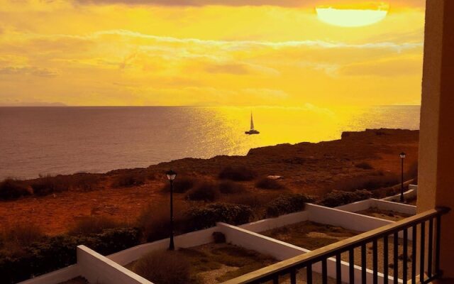 Cabo De Banos Apartments