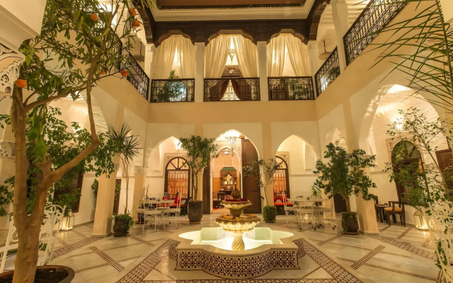 Riad Nasreen