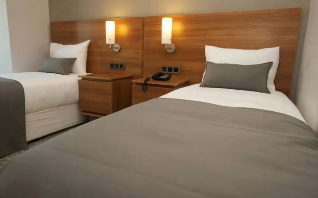 Hotel 117