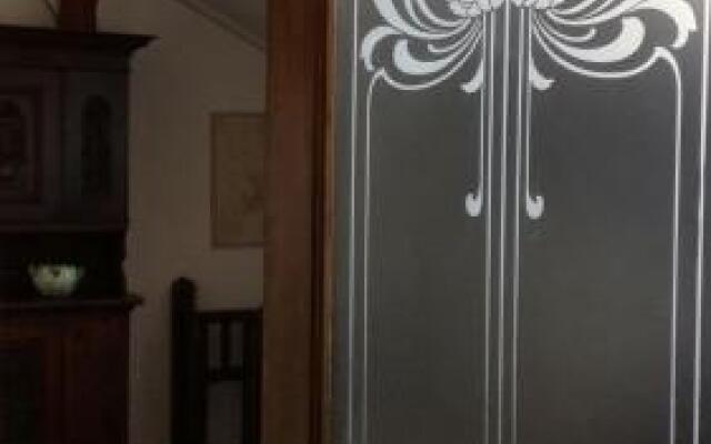 Stilvolle 3-Zimmer Wohnung in Jugendstilvilla