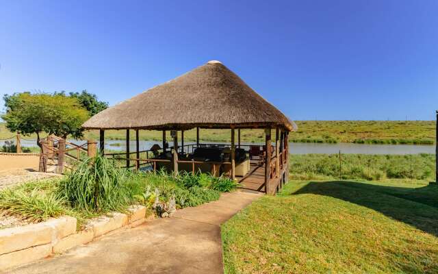 Crocodile Bridge Safari Lodge