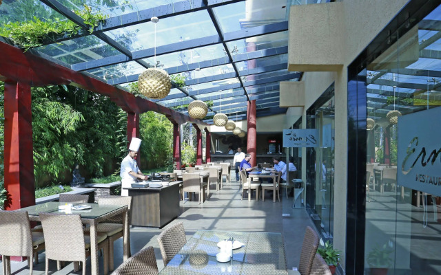 Hotel Shambala