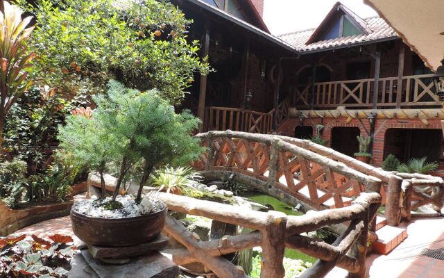 Hosteria Jardines de Chamana