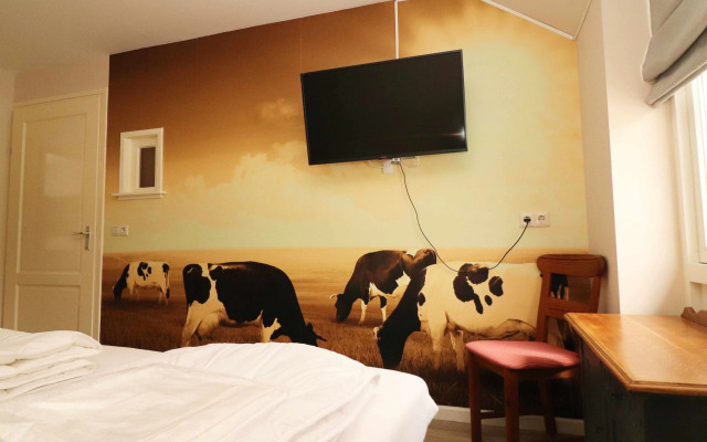 Spacious Farmhouse in Tweede Exloermond With Patio