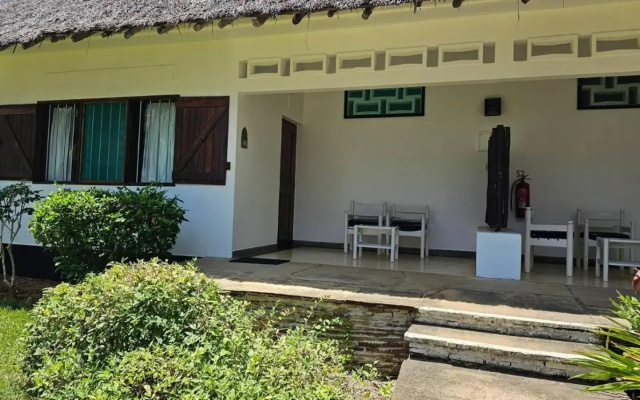 Mnarani Beach Club