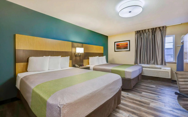 Studio 6 Lenexa, KS - Overland Park