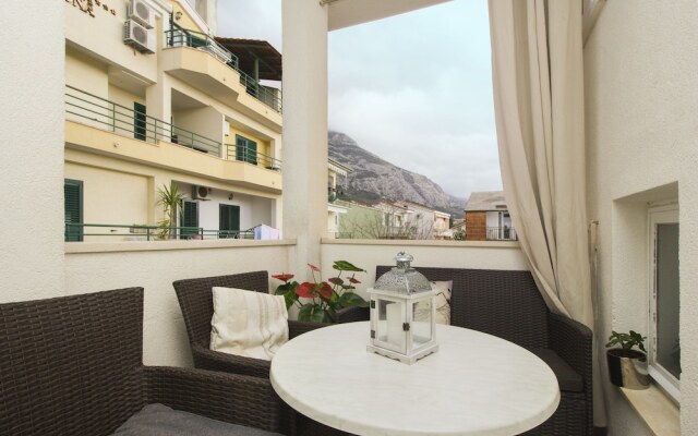 Apartmani Leo Marin