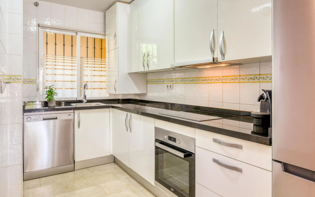 Marvellous Apartment with Great Terrace (PA 1-6)