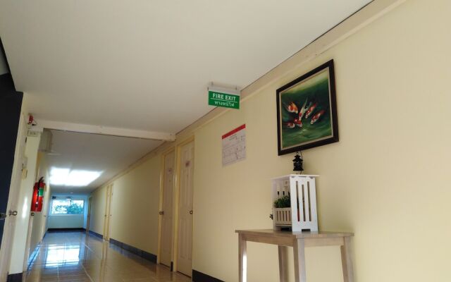 R2 Zleeping Boutique Hotel