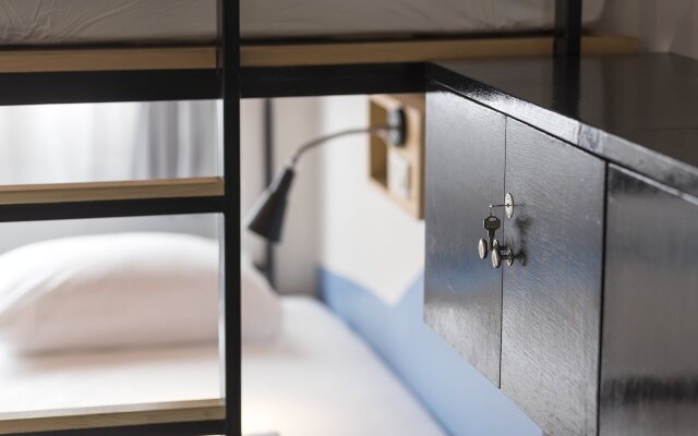 Fun Hostel Phuket Patong - Adults Only