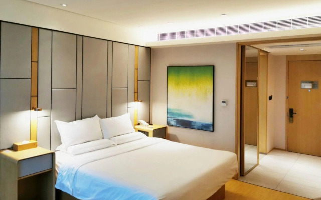 Ji Hotel (Shanghai Gucun Park Julian Road)