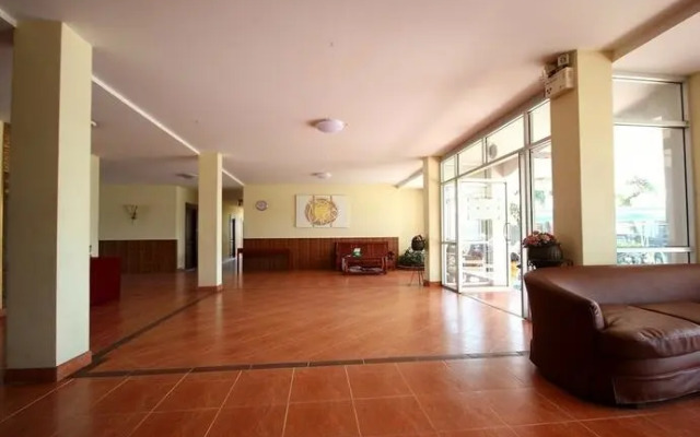 Corail Hotel