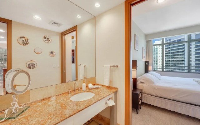 Miami Luxury Executive Apartment